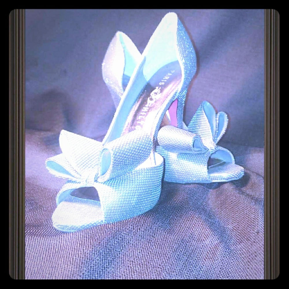 Offer$18🌷Paris Hilton Senorita Heels Buy Me ! EUC